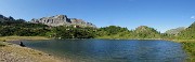 15 Lago Rotondo con vista sul Rif. Calvi e verso il Cabianca